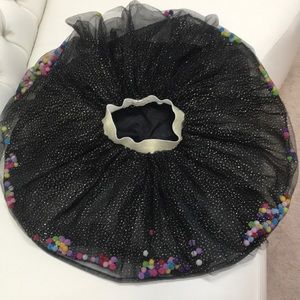 Girls tulle skirt tutu. Size 6.